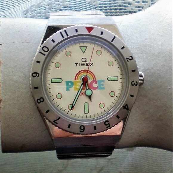 Timex Q Coca Cola 1971 Unity Collection 38mm Stainless Steel Peace Wristwatch - Picture 3 of 9
